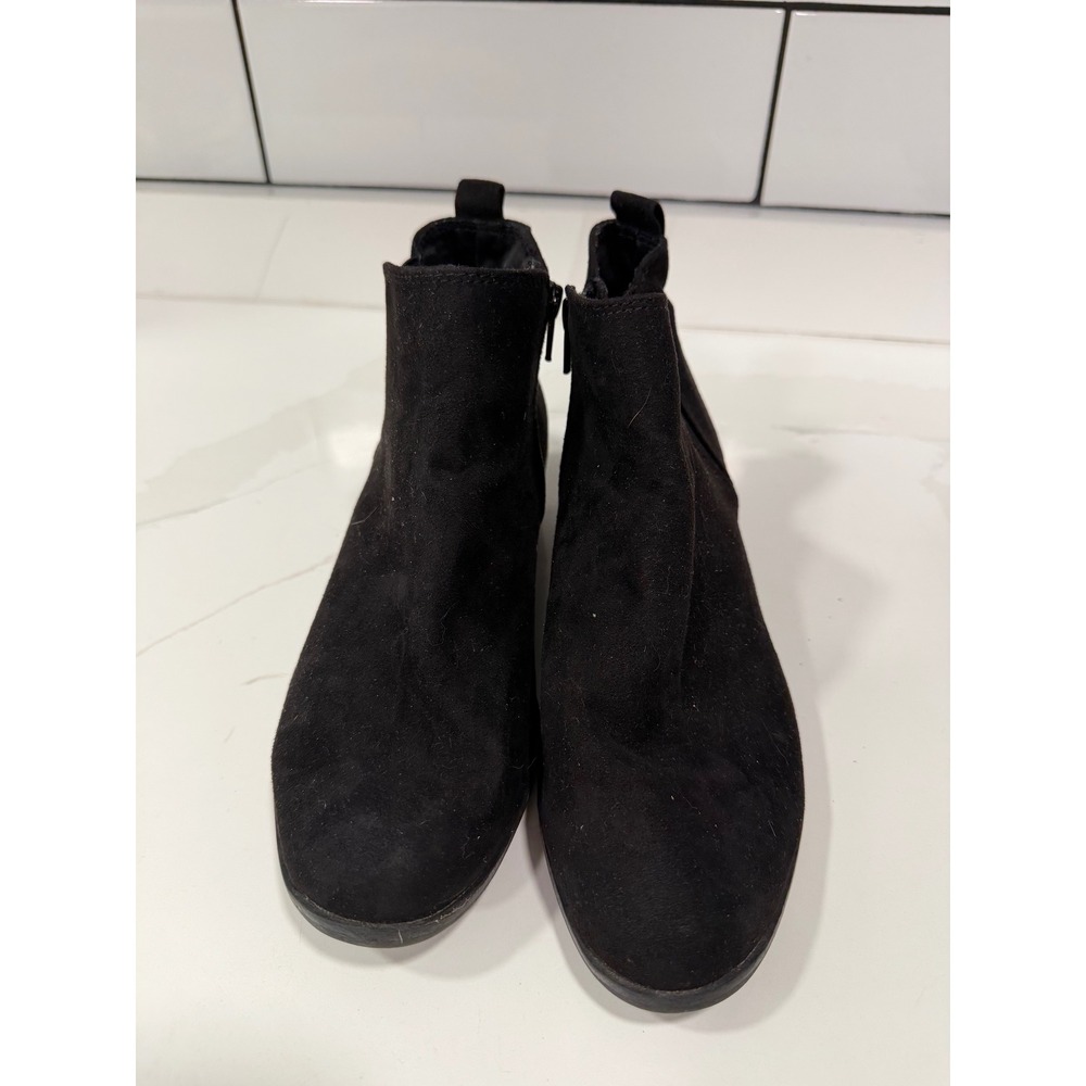SO Hannon Womens Black Faux Suede Ankle Boots Size 7.5 Medium Side Zip Booties‎